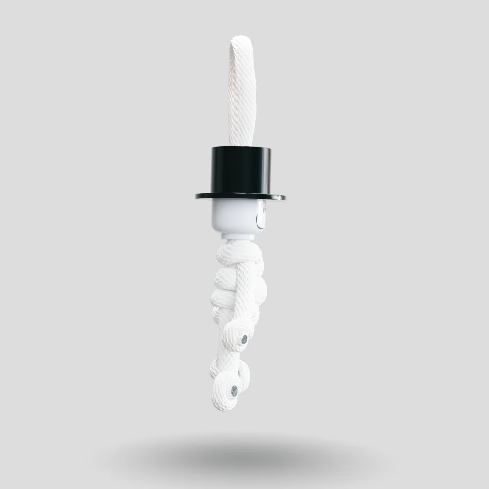 The Snowman Paracord Buddy Keychain - Image 15